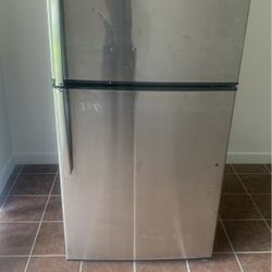 Steel Refrigatrator 
