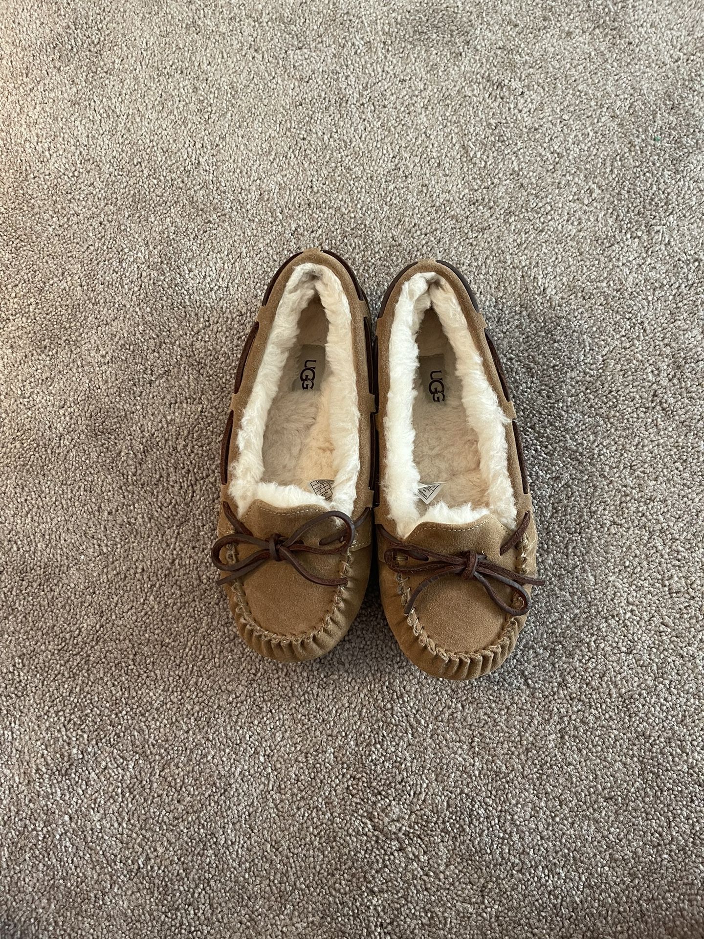 Woman’s Ugg Slippers
