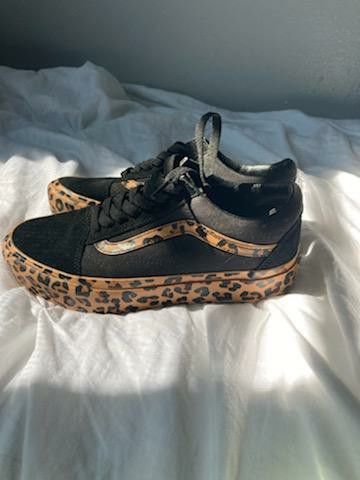 Cheetah print vans !!!