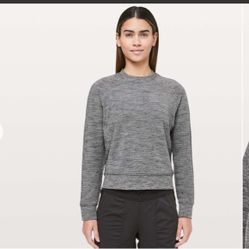 Lululemon Close Comfort Crewneck 