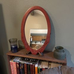 Red mirror