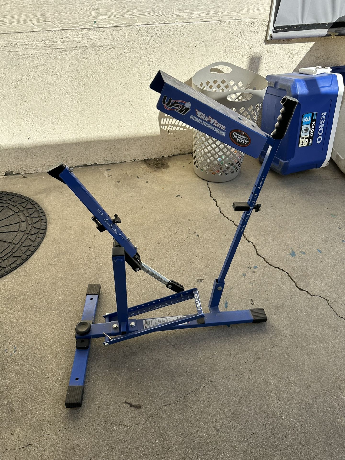 UPM Blue Flame Pitching Machine