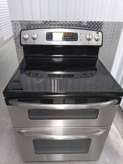G.E Stainless Steel Stove