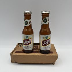  Vintage SCHLITZ “The Beer That Made Milwaukee Famous” Glass Salt & Pepper Shakers