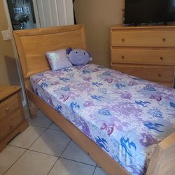 Complete Twin Bedroom Set