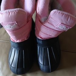 Snow Boots 