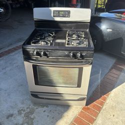 30” Gas Stove