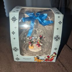 Disney 2015 Mickey And Minnie Sketchbook Tear Drop Ornament.  New In Box