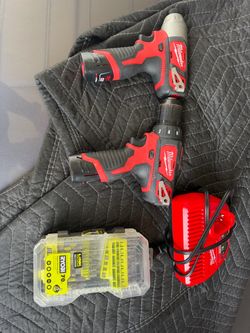 milwaukee drill m12 set combo