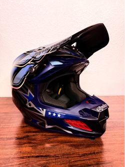 Troy Lee Se5 Composite Wings Helmet Black