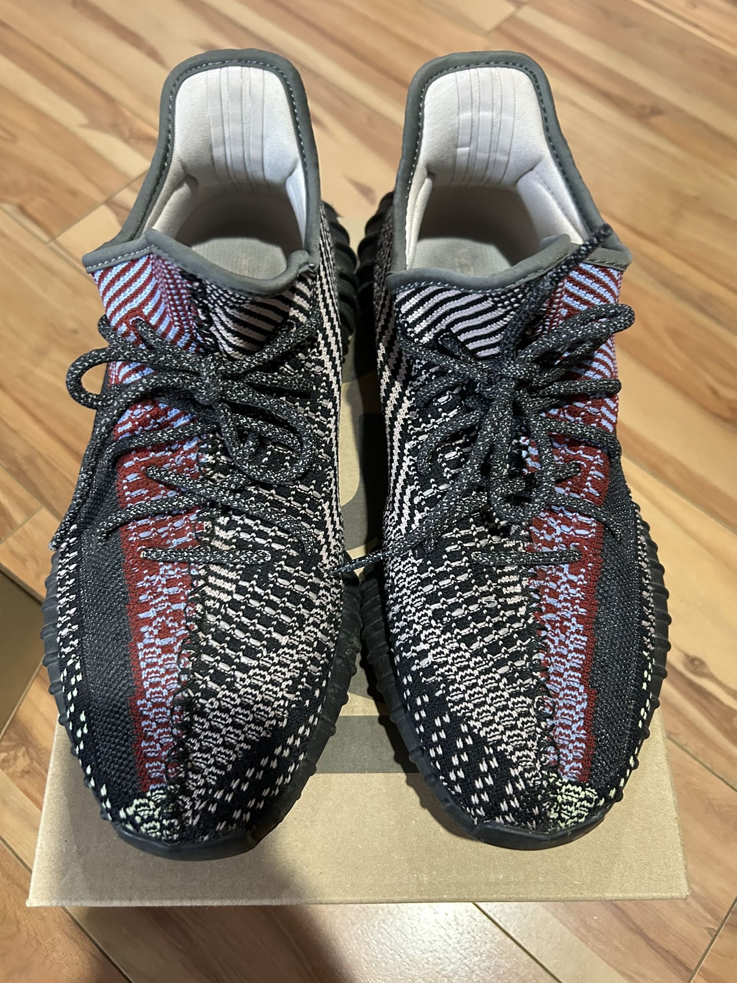 Yeezy Boost 350 V2 Yecheil