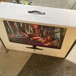 Alienware AW2724DM Gaming Monitor - 27" QHD (2560 x 1440) 180Hz w Overclock, AMD FreeSync Premium Pro, NVIDIA G-SYNC, VESA Display - Black,Black/Silve