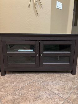 Entertainment cabinet