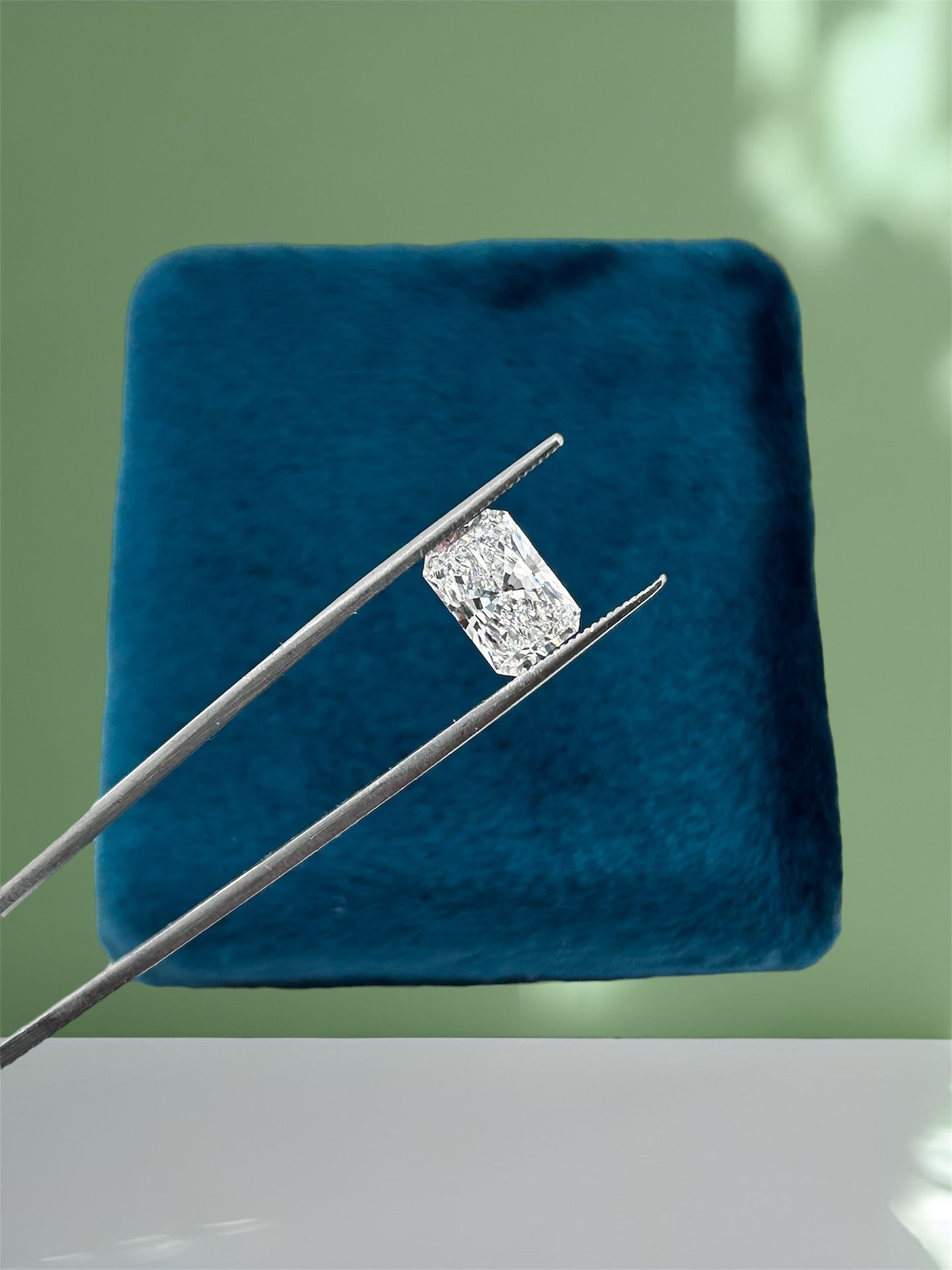 2.56 Carat Weight Lab Grown Diamond 