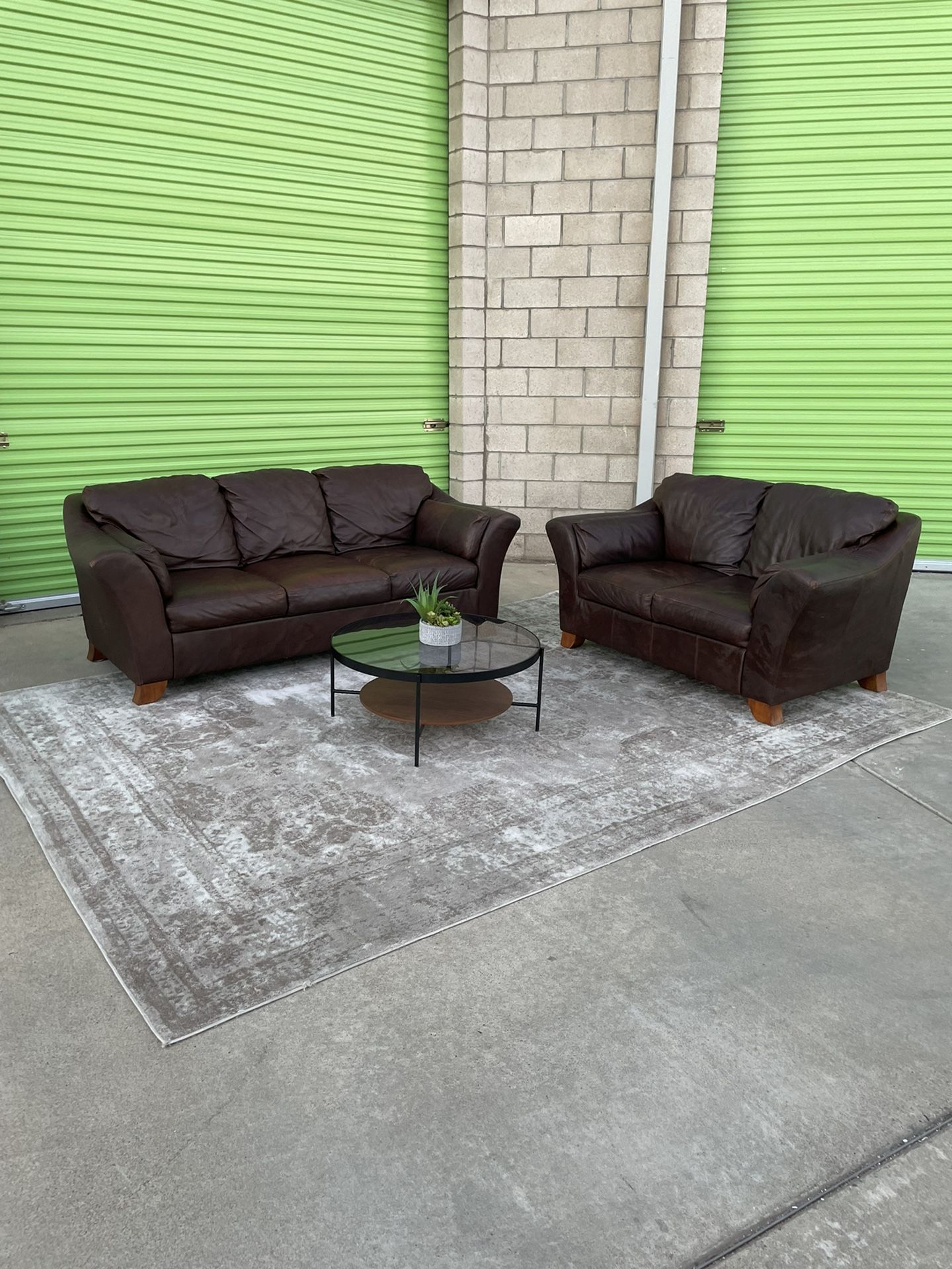 *Free Delivery* Ashley Furniture Leather Couch Sofa Loveseat Set