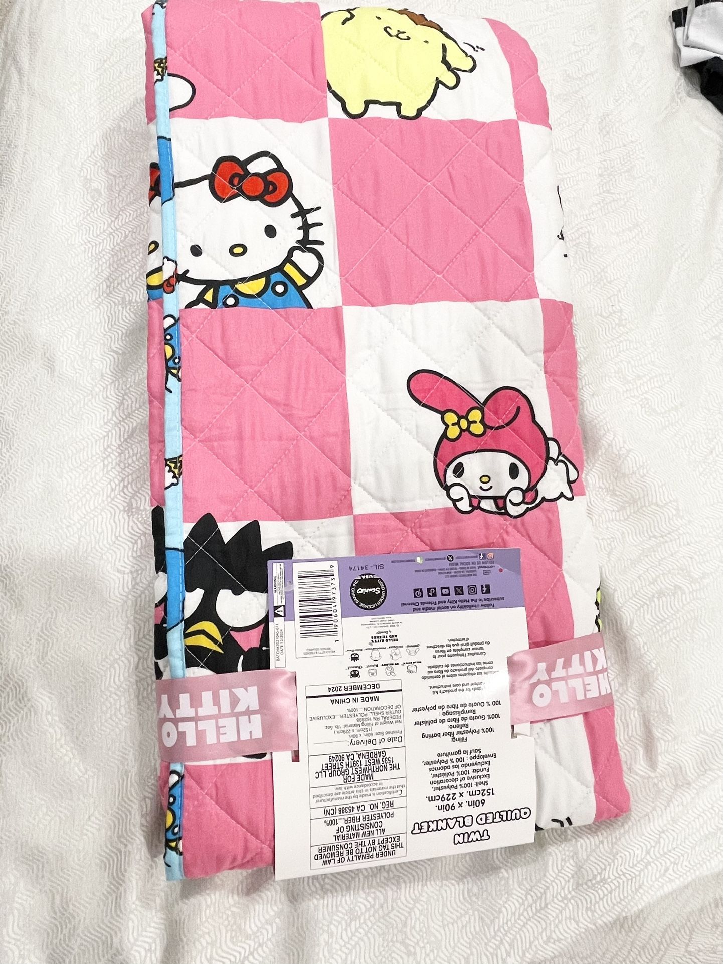 Hello Kitty Quilted Blanket Twin Size Double-Sided - New