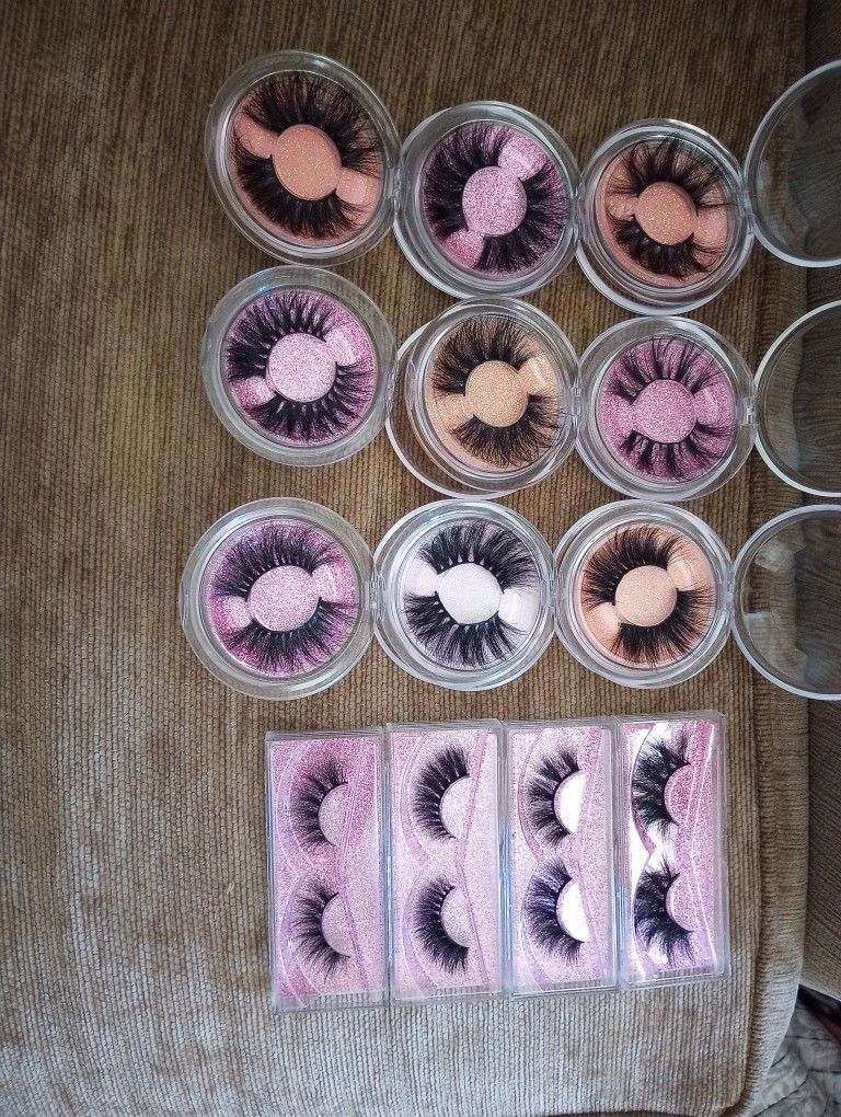 Half Off Lashes Sale $8 A Pair Serious Inquiries Only Plz!!! 18MM Minks And 25MM Minks All Different Styles 