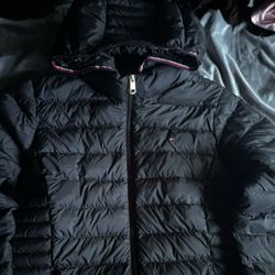 Tommy Hilfiger Size L Black Puffer Jacket 