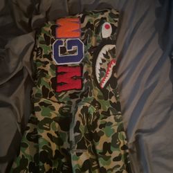 bape hoodie 100