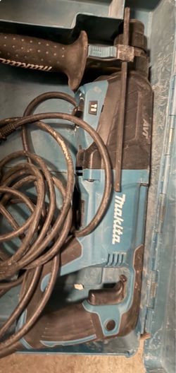 Makita tool