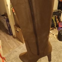 Brand New Under Thigh Boots