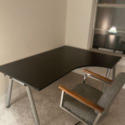 Large Desk