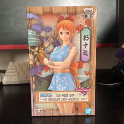 One Piece Nami Figure