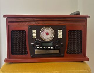 Victrola 8-in-1 turntable