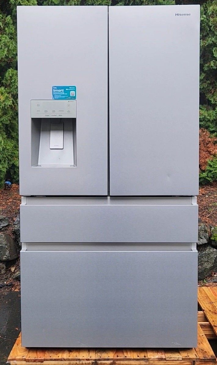 Hisense 4-door Refrigerator W36xD33xH69 Inches