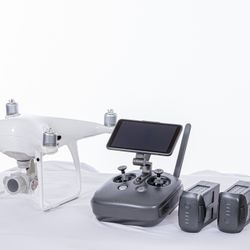 DJI Phantom 4 PRO (Obsidian Bundle)