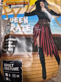 Spooktacular Creations Queen Pirate Adult Costume