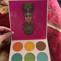 Make up palette Zulu
