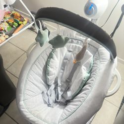 Graco Baby Swing $50 For Delivery $10extra