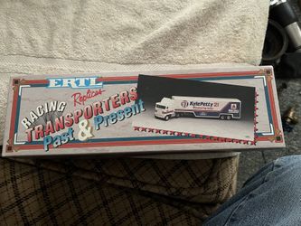 Kyle Petty Transporter