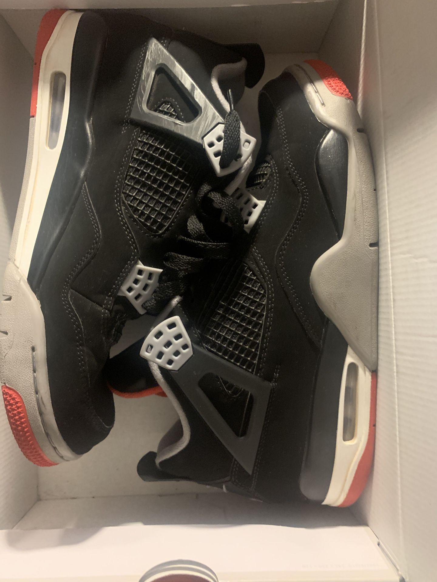 Jordan 4