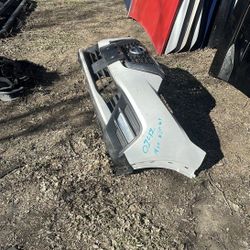 2018-20 Nissan Kicks Front Bumper Complete  With Grille And Fog Lights 