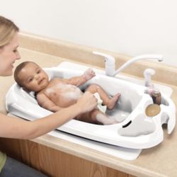 Newborn /Toddler  Bath Tub 