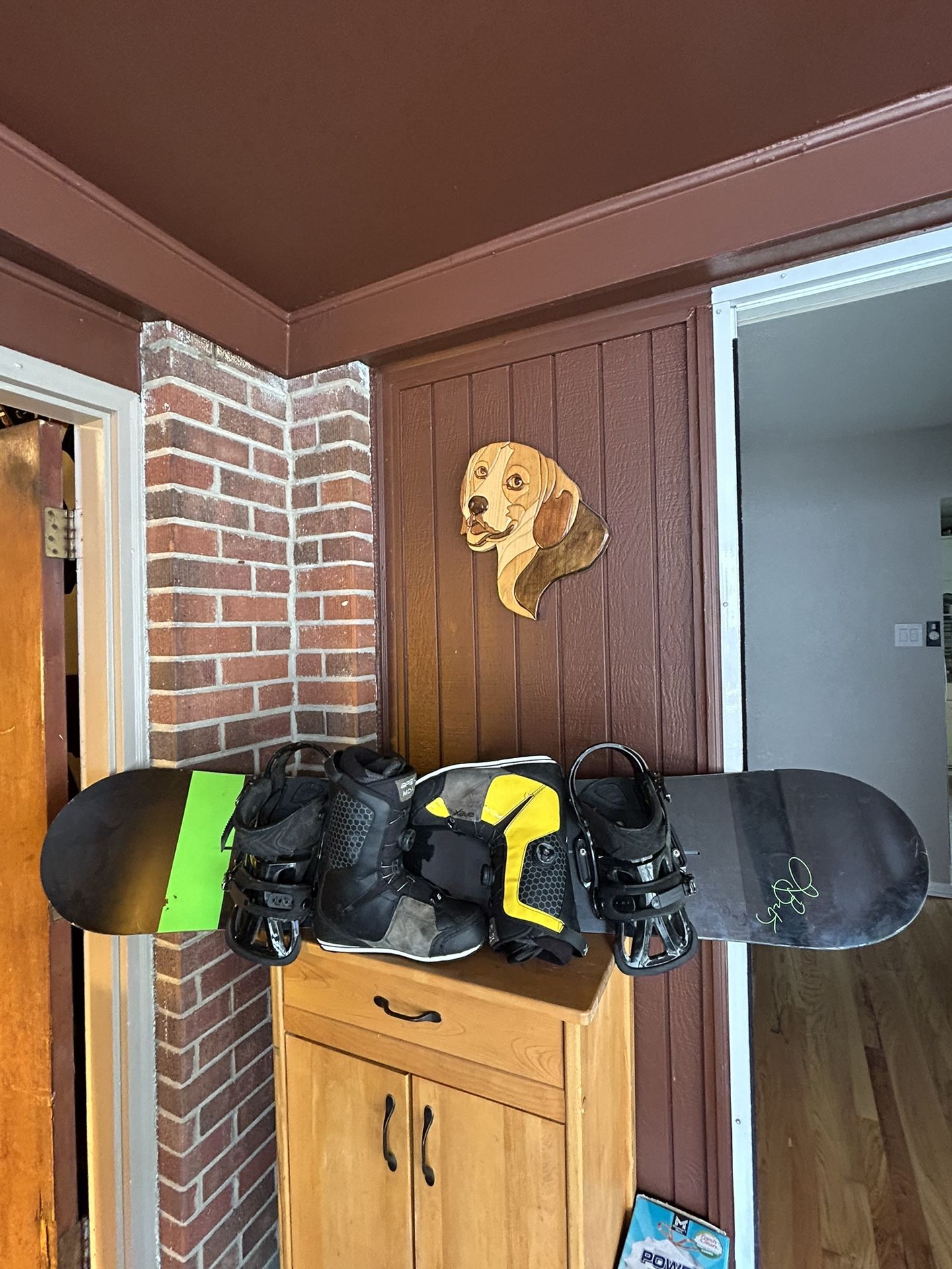 Snowboard