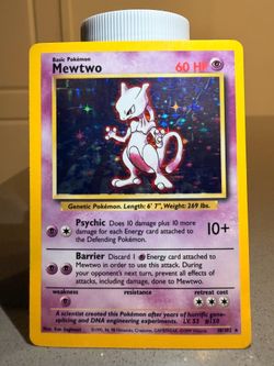 Mewtwo Base Set Holo LP 10/102 Pokemon TCG