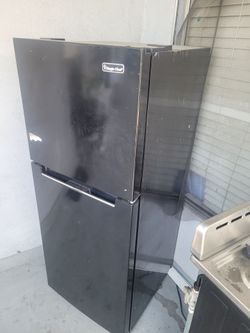 Magic Chef black fridge