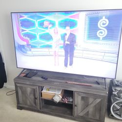 Samsung Tv  82 