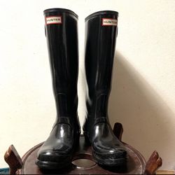 Hunter Rain Boots Tall Glossy Women’s Size 7 - 7.5