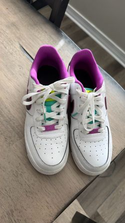 Nike Air Force 1 Low '07 LV8 "Just Do It!" White Vivid Purple