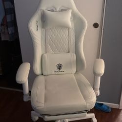 Dowinx White Gaming Chair