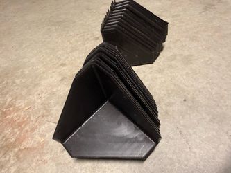 20+ Plastic Corner Protectors for Pallet Shipping
