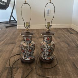 Set Of 2 Antique Vase Lamps