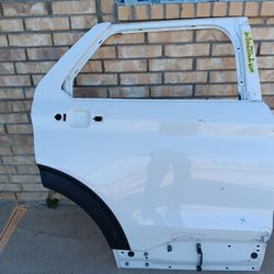 2020-21 Ford Explorer Right Back Door