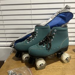 Light up roller skates