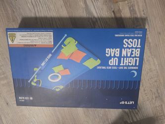 Light up bean bag toss