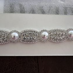 Pearl Sash